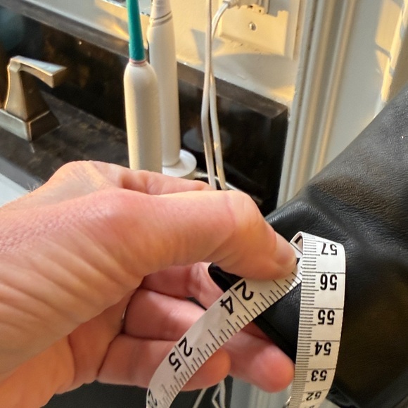 NWT Quince Women’s Washed Leather Biker Jacket – Black – Size Small - Picture 15 of 16